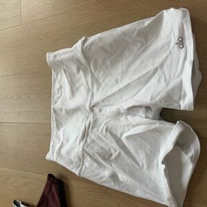 ALO Yoga biker shorts